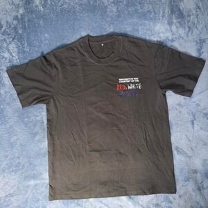 Gray Red, White & Blue T-Shirt with text graphic men size m
